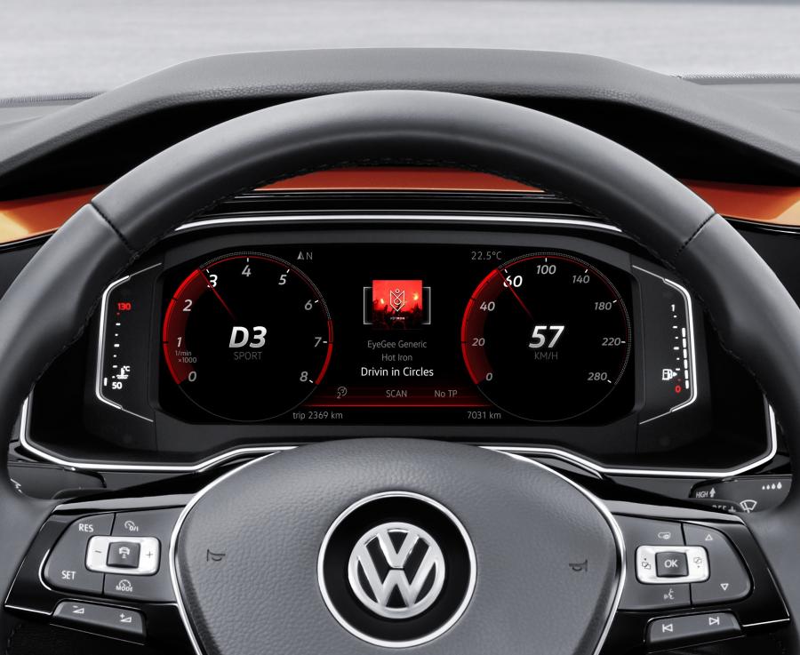 Панель приборов Volkswagen Polo R-Line (Typ AW) 2017 года  (WW) (фото 11 из 42)